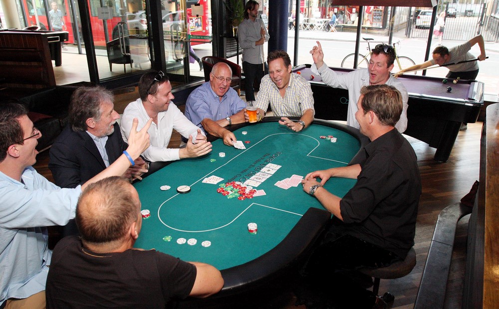 Guests playing roulette at a fun casino night in Hertfordshire